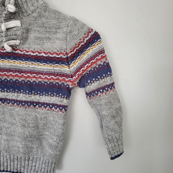 Cat & Jack Toddler Boy 2T Grey Sweater Toggle Button Red Blue Knit Fall Winter - Picture 5 of 8